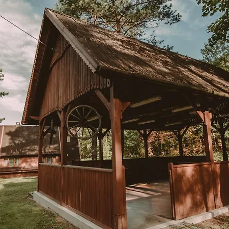 Jordanova Semesteranläggning (resort) Golkowice Dolne